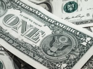 Capital Economics Suggests the Worst May Be Over for the US Dollar
