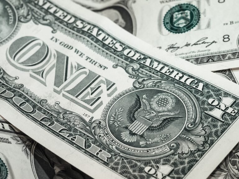 Capital Economics Suggests the Worst May Be Over for the US Dollar